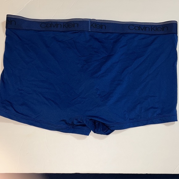 Trunk CK - Picture 3 of 3